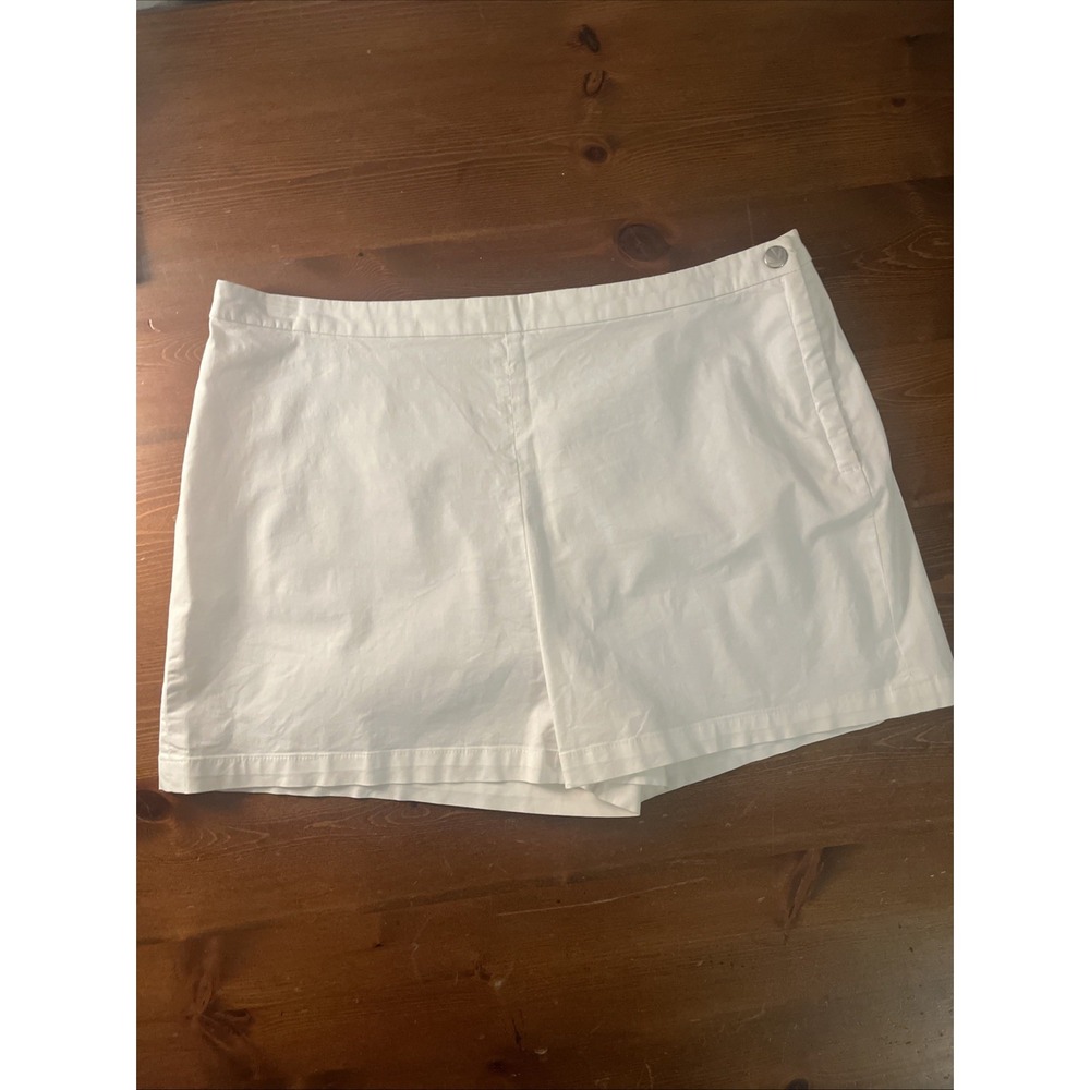 THEORY White micro summer twill shorts 10 Flat Front Side Zipper No Pockets